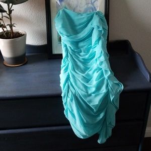 Guess ruch with ruffle dress